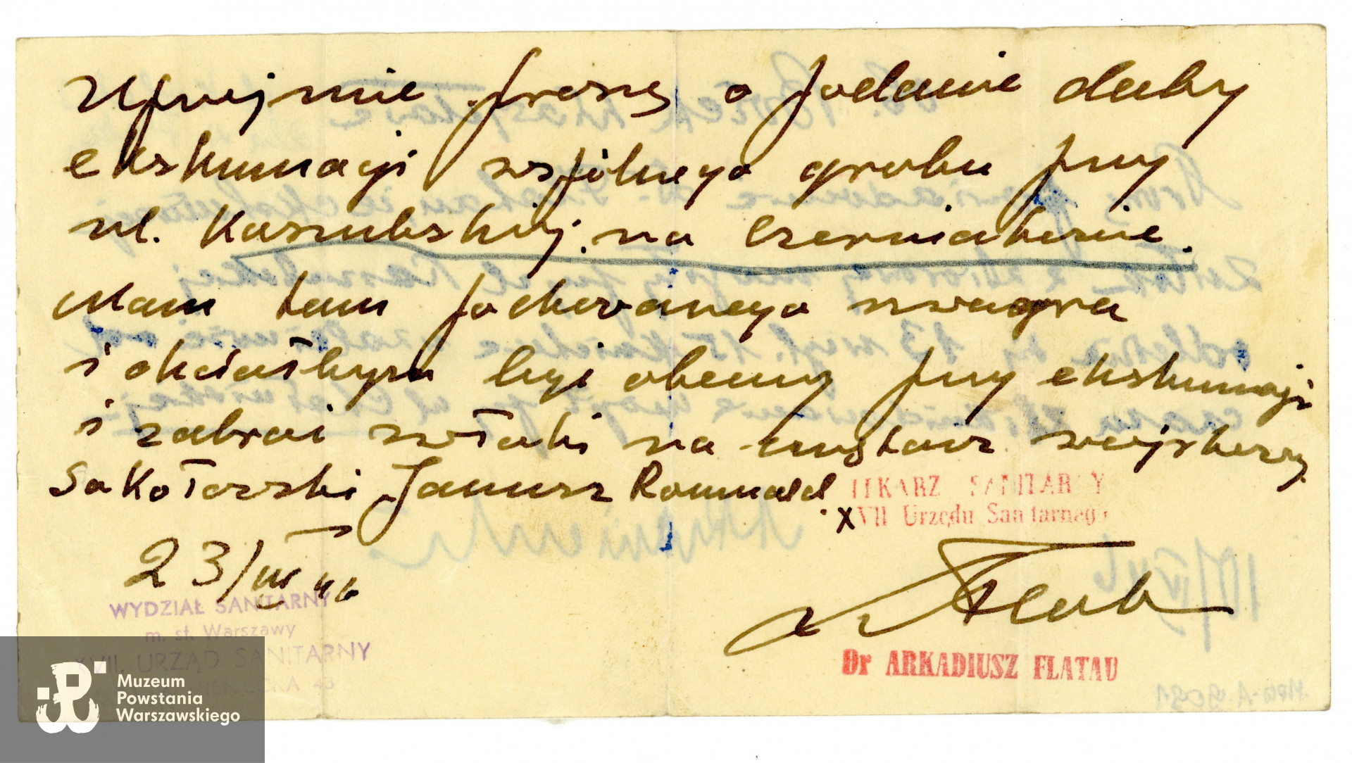 Zawiadomienia o ekshumacji  mogiły zbiorowej znajdującej się przy ul. Kaszubskiej 16 w Warszawie, skąd wydobyto zwłoki Romualda Janusza Sokołowskiego. Ze zbiorów Muzeum Powstania Warszawskiego, MPW-A-9091