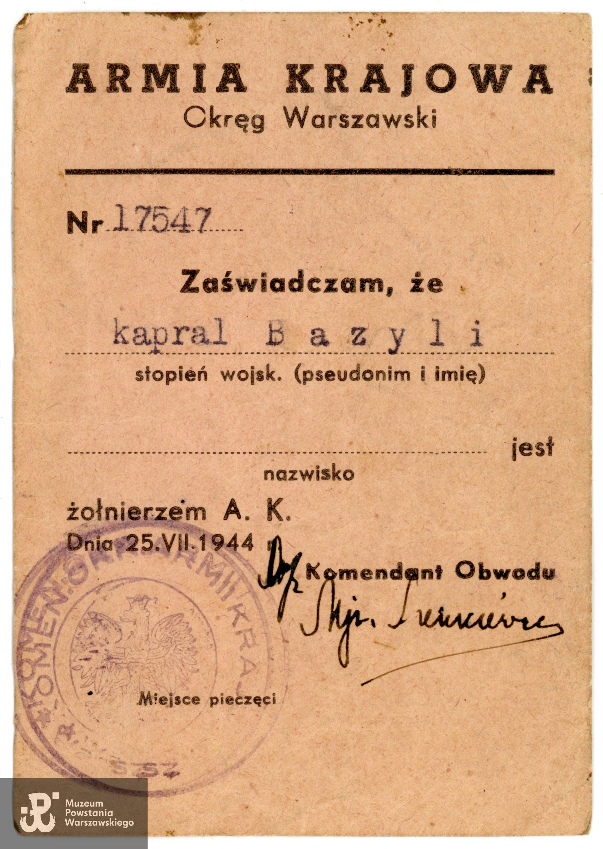 Należąca do kpr. Stanisława Kawińskiego ps. Bazyli legitymacja Armii Krajowej. Ze zbiorów rodzinnych, skan wykonano w Muzeum Powstania Warszawskiego, 12/2024.