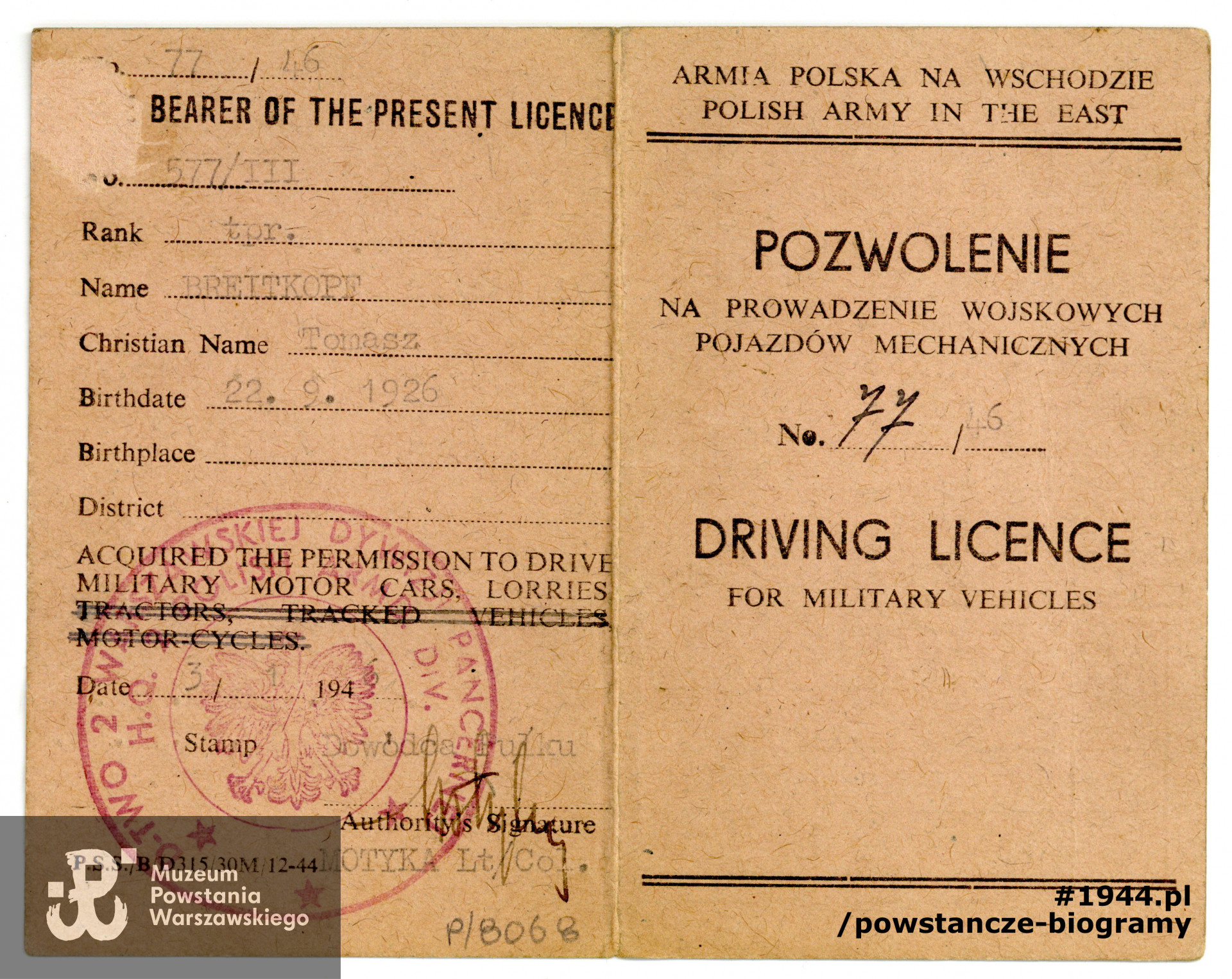 Pozwolenie na prowadzenie wojskowych pojazdów mechanicznych/Driving Licence for Military Vehicles wystawione na nazwisko Tomasz Breitkopf (dokument w jęz. polskim i angielskim). Ze zbiorów Muzeum Powstania Warszawskiego, sygn. P/8068