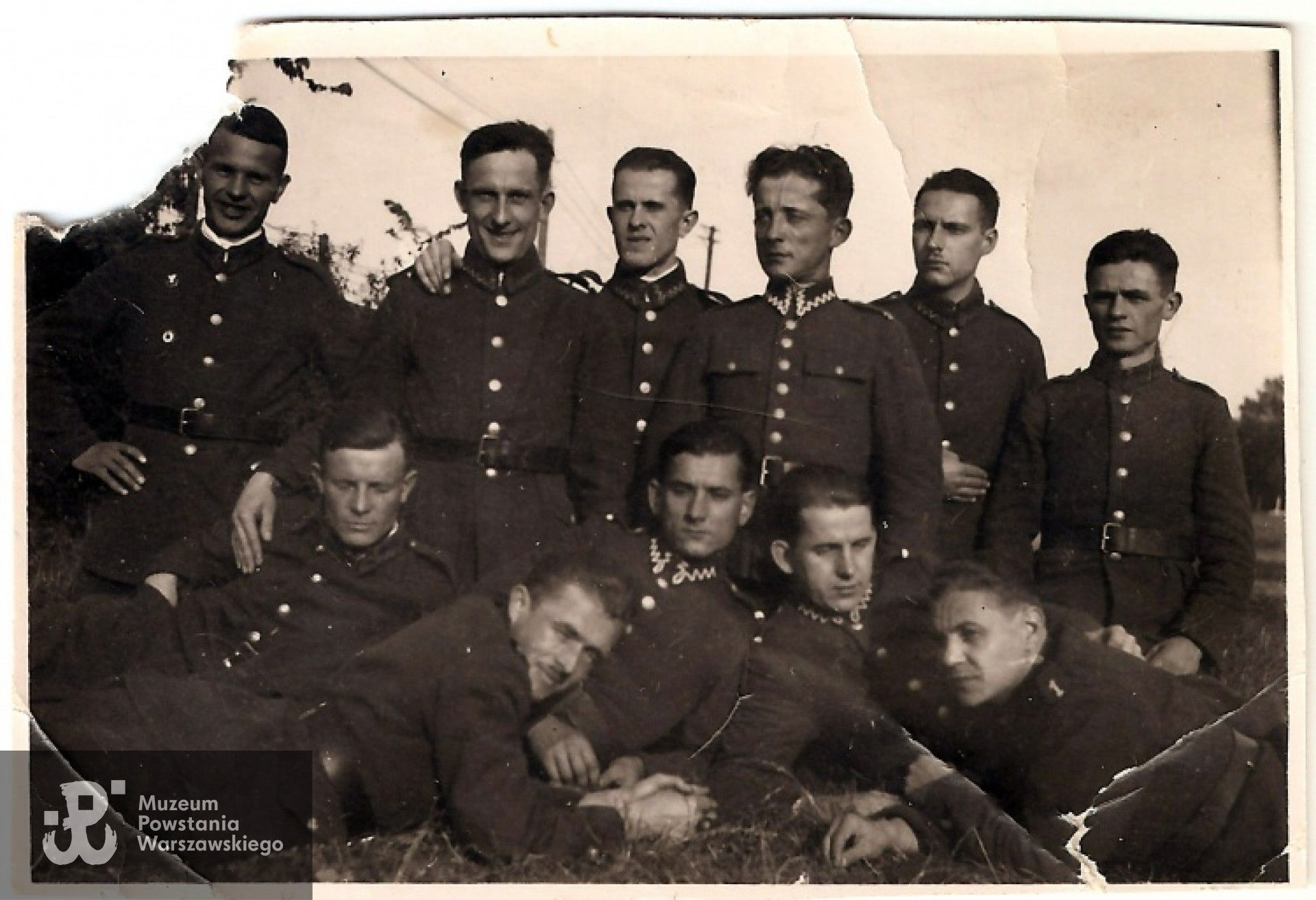 Zdjęcie z wojska - Józef Kaca na dole  po prawej