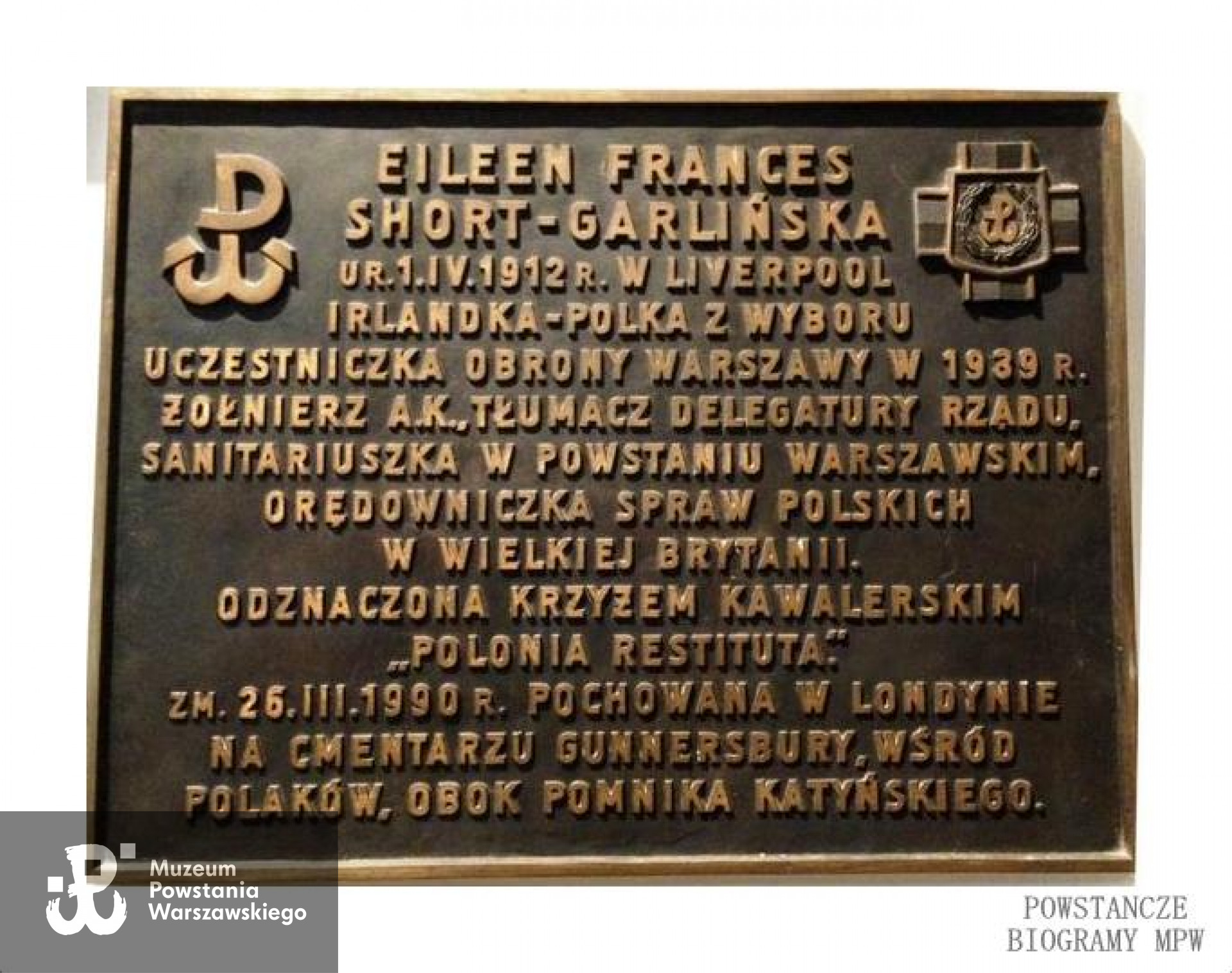 Tablica upamiętniająca heroiczną postawę Eileen Frances Short-Garlińskiej -  Katedra  Polowa Wojska Polskiego w Warszawie.