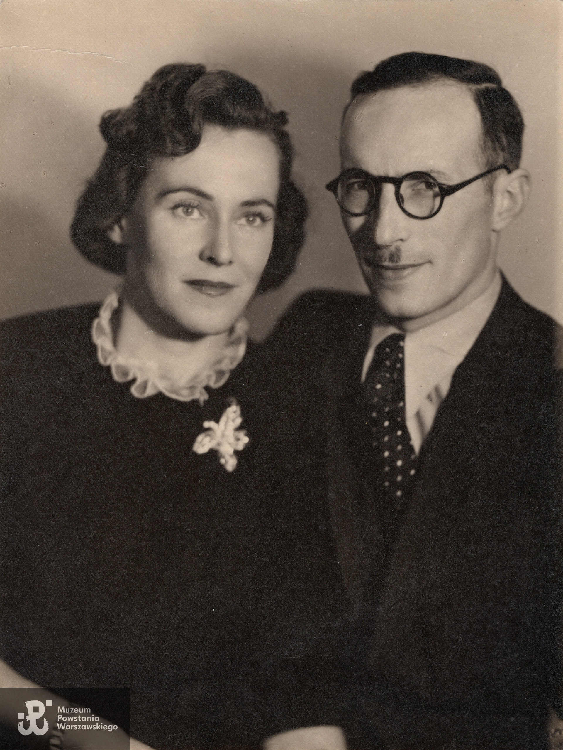 Krystyna Giejsztowt "Kalina", "Krystyna" z mężem Romualdem. Fot. ze zbiorów rodzinnych syna, p. Bolesława Giejsztowta. Skany wykonano w Muzeum Powstania Warszawskiego, 2023 r.