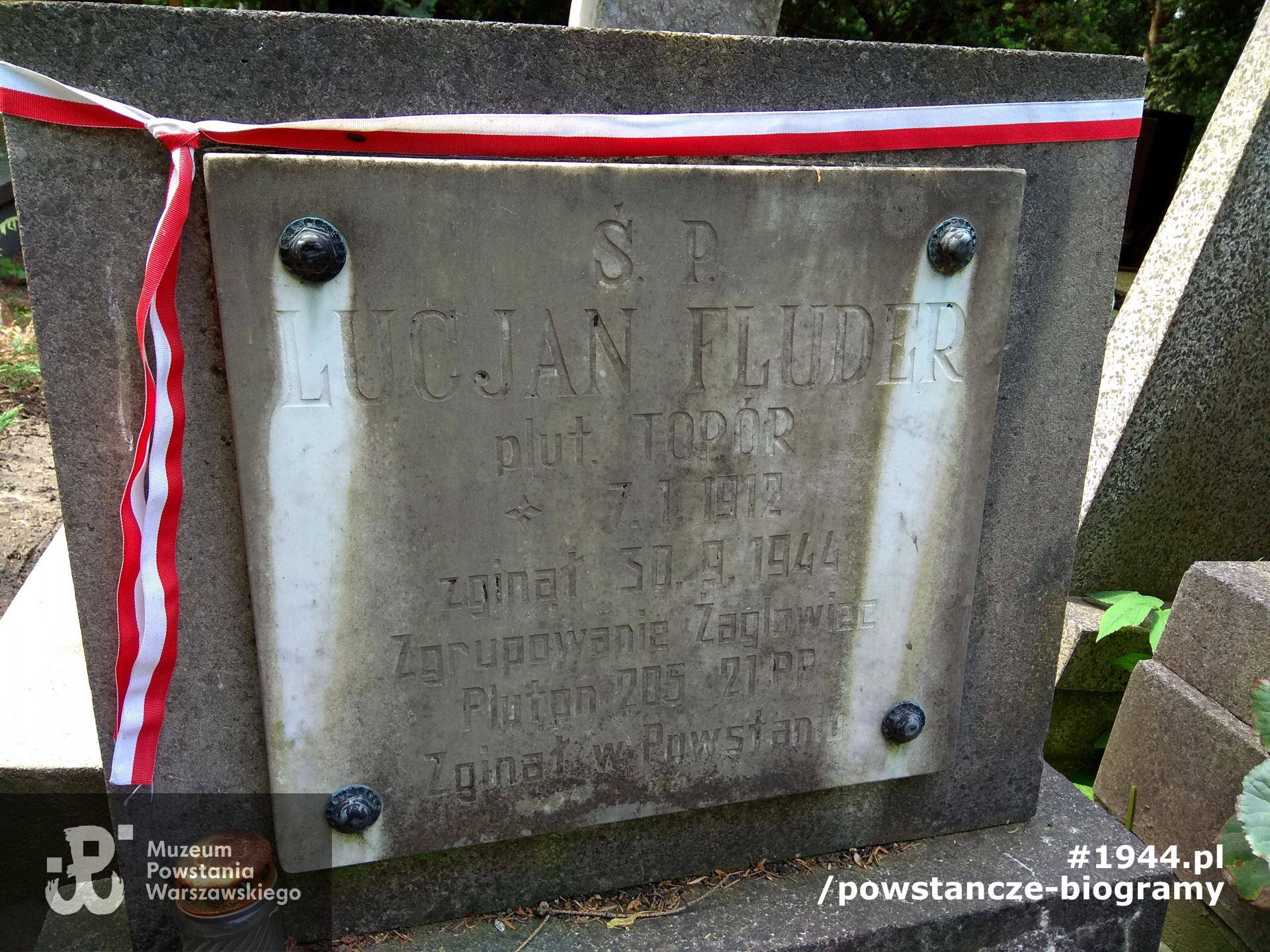 Powązki Wojskowe. Stan przed renowacją, 2017 r. Fot. udostępnił p. Krzysztof Mazur