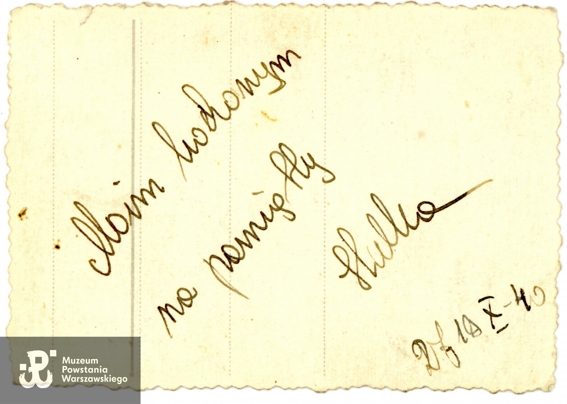 Fotografia portretowa - Halina Perzyńska, od 1943 roku Kirkor. Na rewersie dedykacja z datą 27 X 1940.  Fot. ze zbiorów rodzinnych, w imieniu Mamy, p. Joanny Wymann, udostępniła p. Helena Schaer, wnuczka Haliny Kirkor