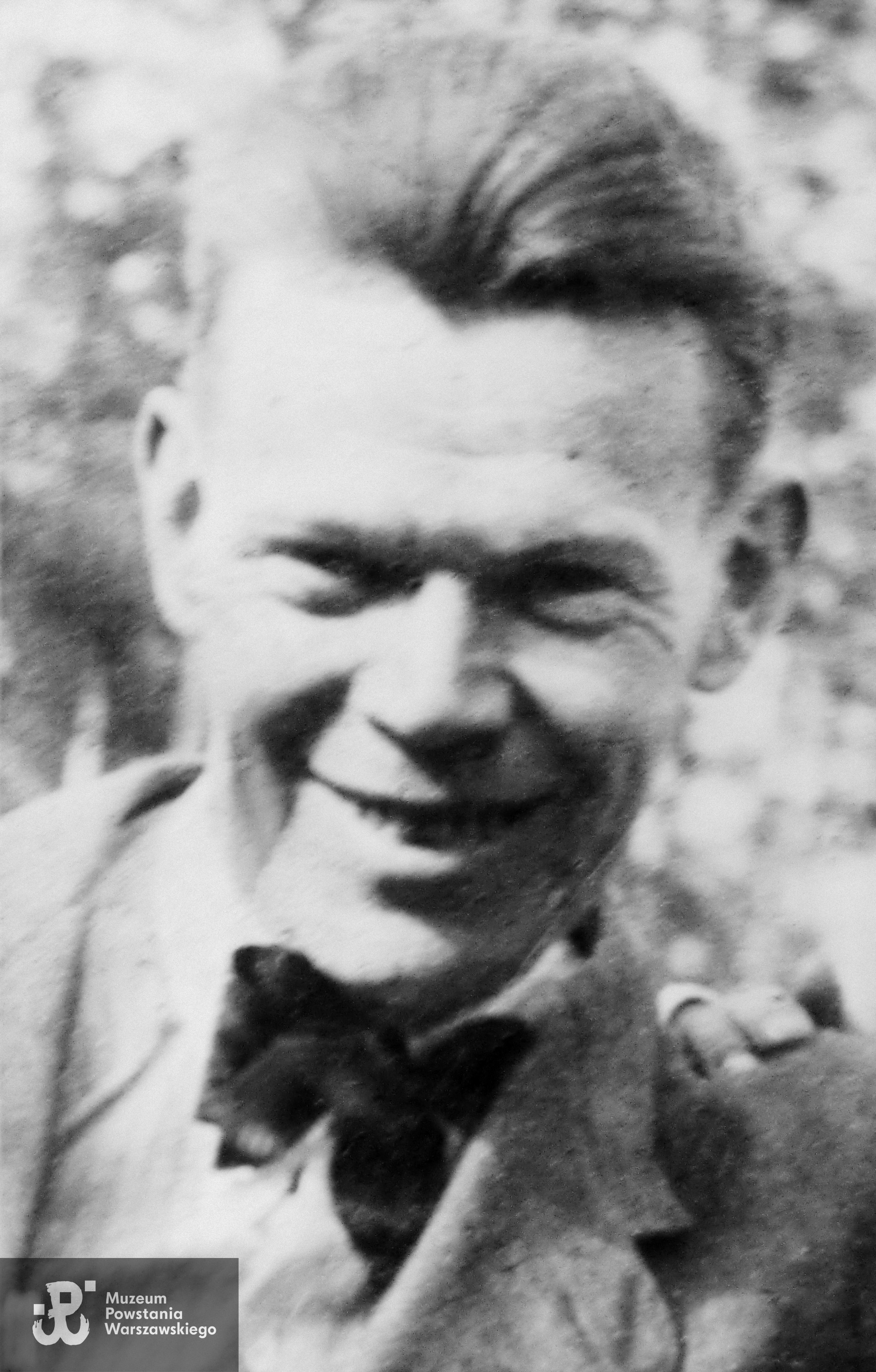 ppor. Błażej Waśkiewicz "Winoszajtis". Fotografia sprzed 1939 r., wykonana najprawdopodobniej w Warszawie. Ze zbiorów rodzinnych, udostępniła p. Olena Waśkiewicz, wnuczka