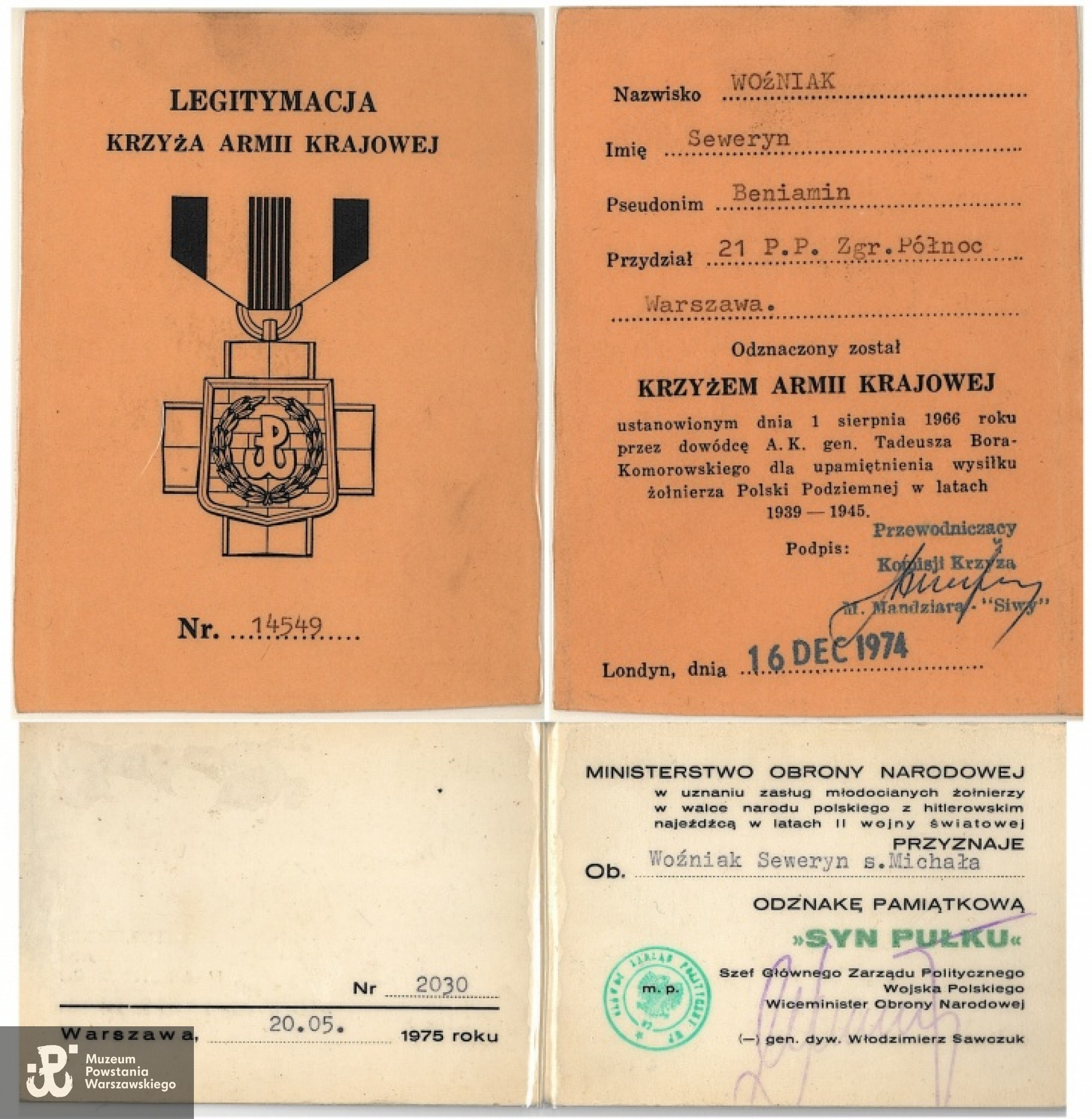 Legitymacja odznaczeniowa Krzyża Armii Krajowej oraz Odznaki Pamiątkowej "Syn Pułku". Z archiwum rodzinnego Izabeli Grotowicz