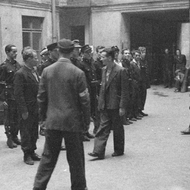 Fotografia z Powstania Warszawskiego autorstwa Eugeniusza Lokajskiego