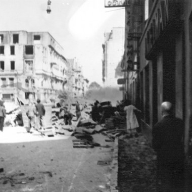 Fotografia z Powstania Warszawskiego autorstwa Joachima Joachimczyka
