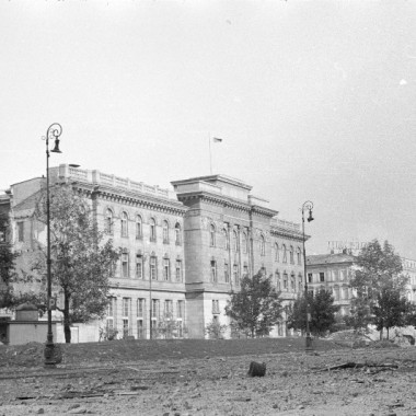 Fotografia z Powstania Warszawskiego autorstwa Eugeniusza Lokajskiego