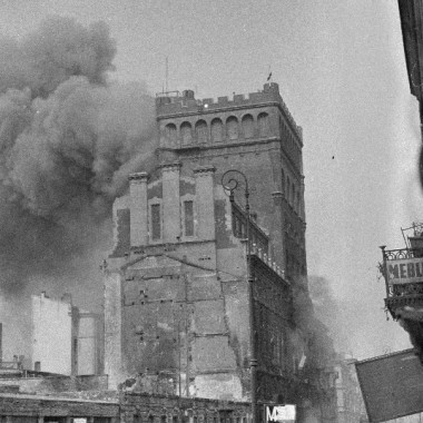 Fotografia z Powstania Warszawskiego autorstwa Eugeniusza Lokajskiego
