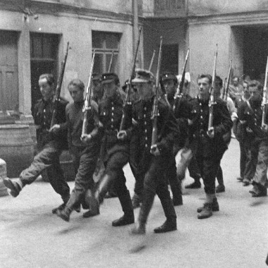 Fotografia z Powstania Warszawskiego autorstwa Eugeniusza Lokajskiego