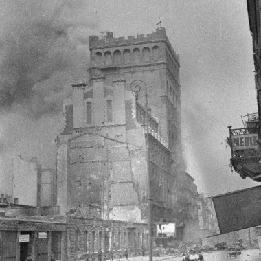 Fotografia z Powstania Warszawskiego autorstwa Eugeniusza Lokajskiego
