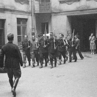Fotografia z Powstania Warszawskiego autorstwa Eugeniusza Lokajskiego