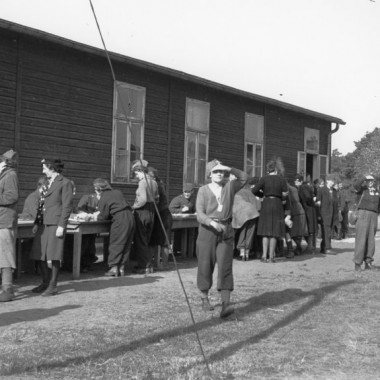 fotografia z obozu jenieckiego
