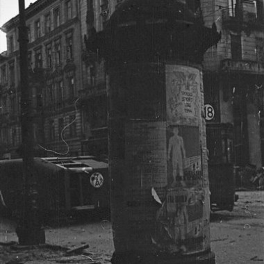 Fotografia z Powstania Warszawskiego autorstwa Mariana Grabskiego