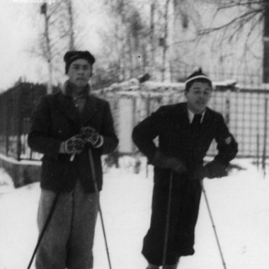 Albumy z fotografiami autorstwa Olgierda Budrewicza z lat 1939-1941, 1941-1944 i  1945-1949