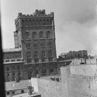 Fotografia z Powstania Warszawskiego autorstwa Eugeniusza Lokajskiego