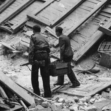 Fotografia z Powstania Warszawskiego autorstwa Eugeniusza Lokajskiego