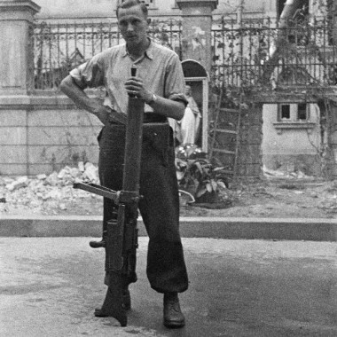 Fotografia z Powstania Warszawskiego autorstwa Eugeniusza Lokajskiego
