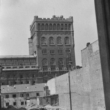 Fotografia z Powstania Warszawskiego autorstwa Eugeniusza Lokajskiego
