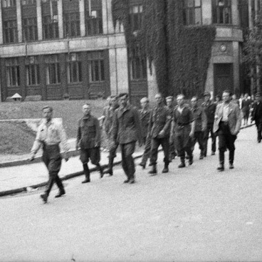 Fotografia z Powstania Warszawskiego autorstwa Eugeniusza Lokajskiego