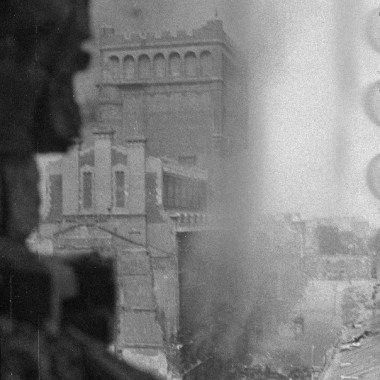 Fotografia z Powstania Warszawskiego autorstwa Eugeniusza Lokajskiego