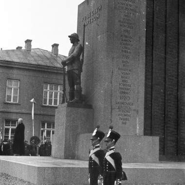 29 października 1933 - odsłonięcie pomnika Poległym Saperom
