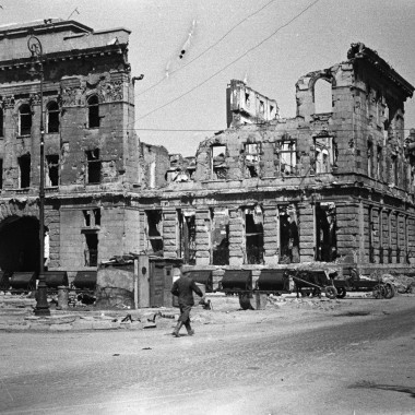Zniszczenia Warszawy po II wojnie światowej