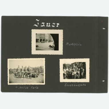 Opis karty: Jauer (Jawor). Marktplatz ( Rynek). 4 „zackige” Kerle (4 „zadziornych” facetów). Essenausgabe (wydawanie posiłku)