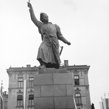 19 kwietnia 1936 - Odsłonięcie pomnika Kilińskiego i tablicy Sierakowskiego