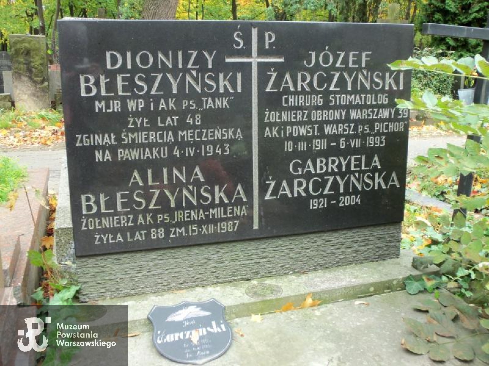 Źródło: https://cmentarze.um.warszawa.pl/pomnik.aspx?pom_id=25588 [dostęp: 26.02.2026].