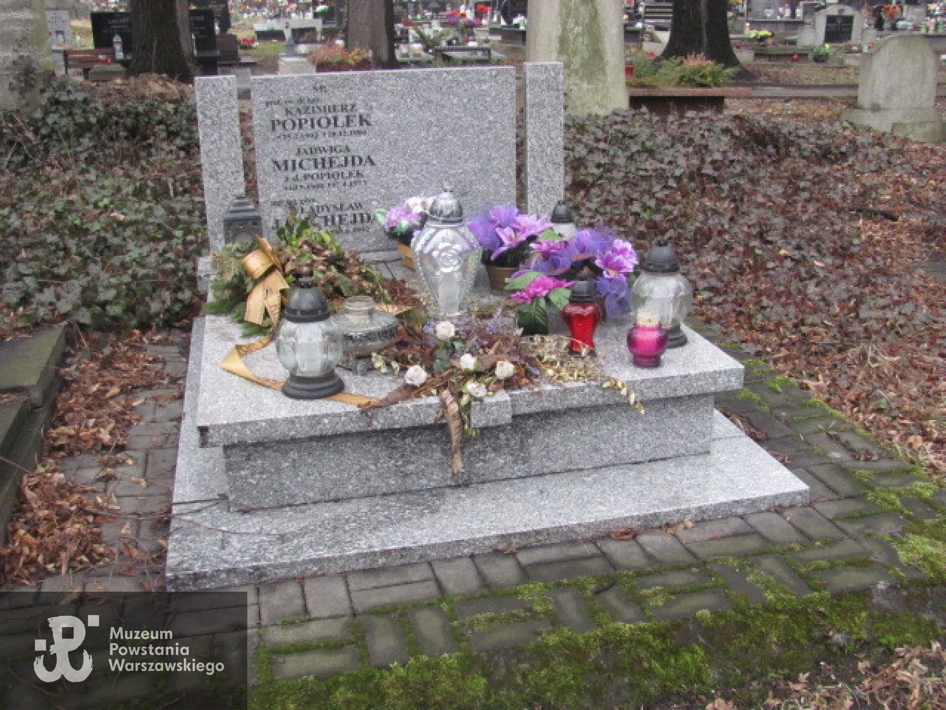 Źródło: https://katowiceewangelicki.grobonet.com/grobonet/start.php?id=detale&idg=2626 [dostęp: 13.11.2025].