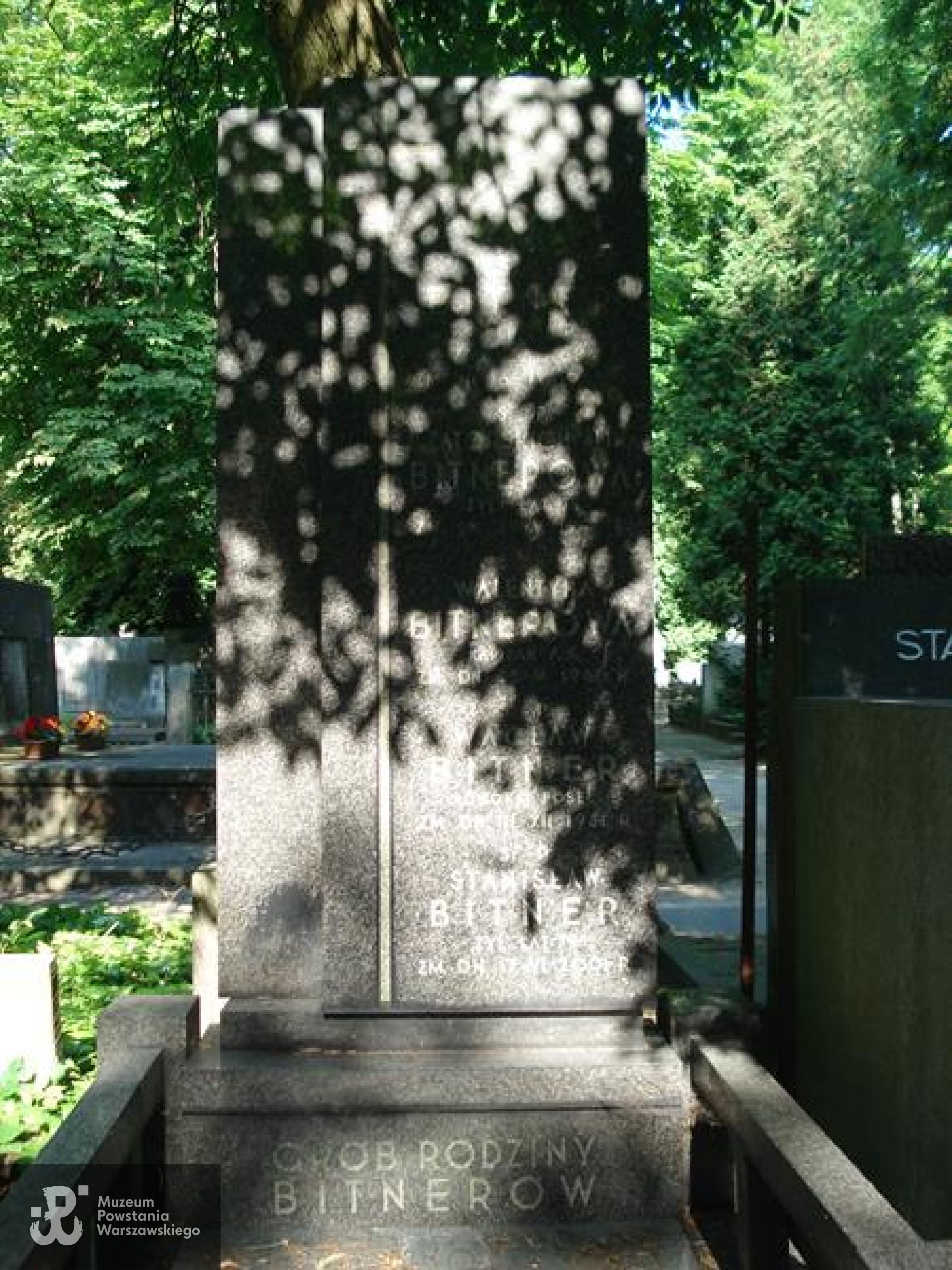 Źródło: https://cmentarze.um.warszawa.pl/pomnik.aspx?pom_id=44896 [dostęp: 26.05.2025].