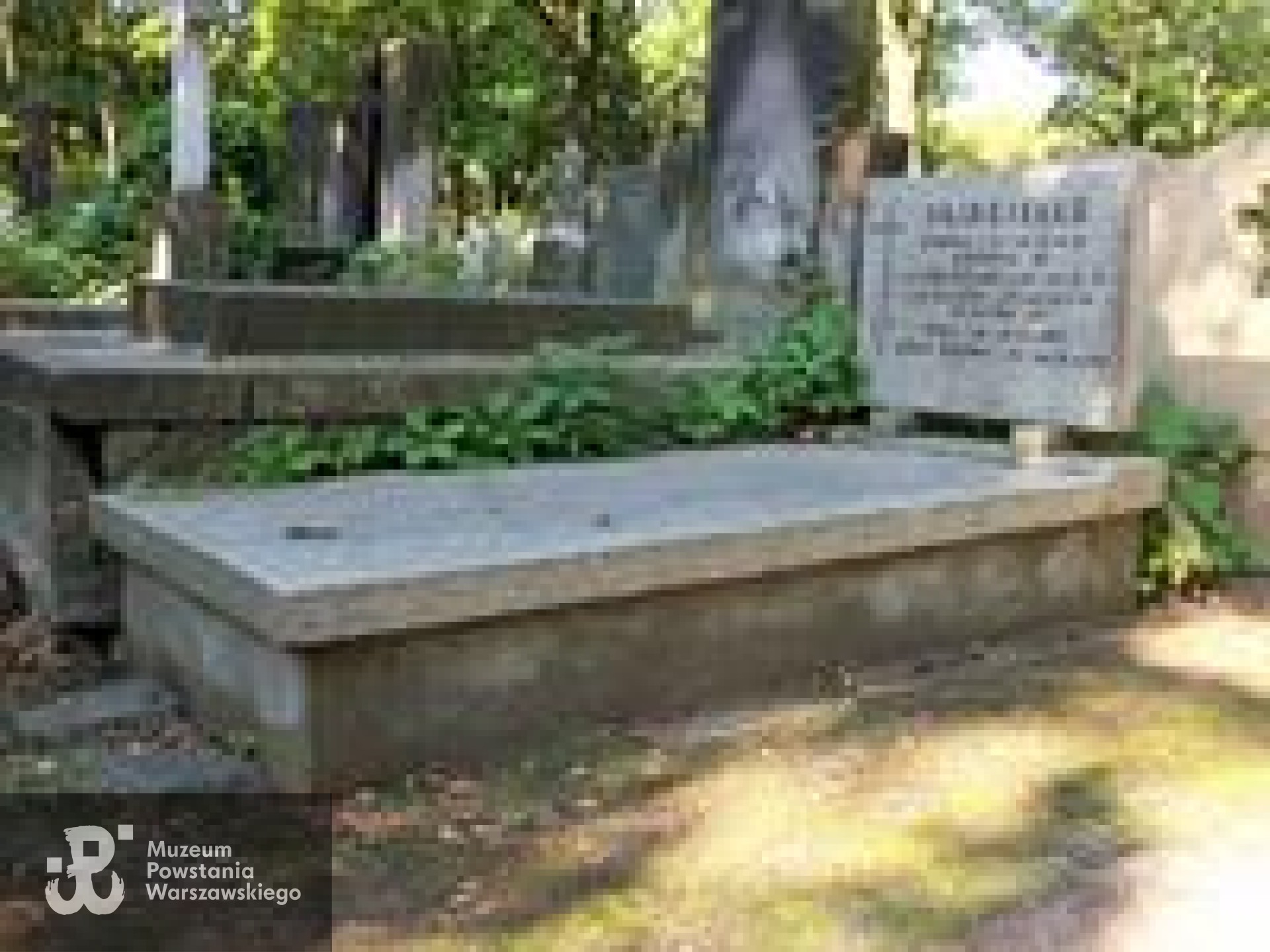 Źródło: https://cmentarze.um.warszawa.pl/pomnik.aspx?pom_id=40379 [dostęp: 10.04.2025].