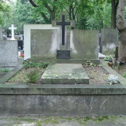 Źródło: https://cmentarze.um.warszawa.pl/pomnik.aspx?pom_id=47198 [dostęp: 26.06.2025].