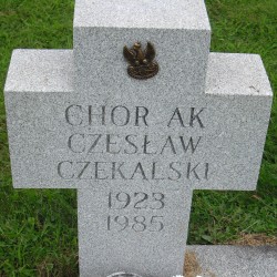 Źródło: https://www.findagrave.com/memorial/115871120/czeslaw-czekalski [dostęp: 19.09.2025].