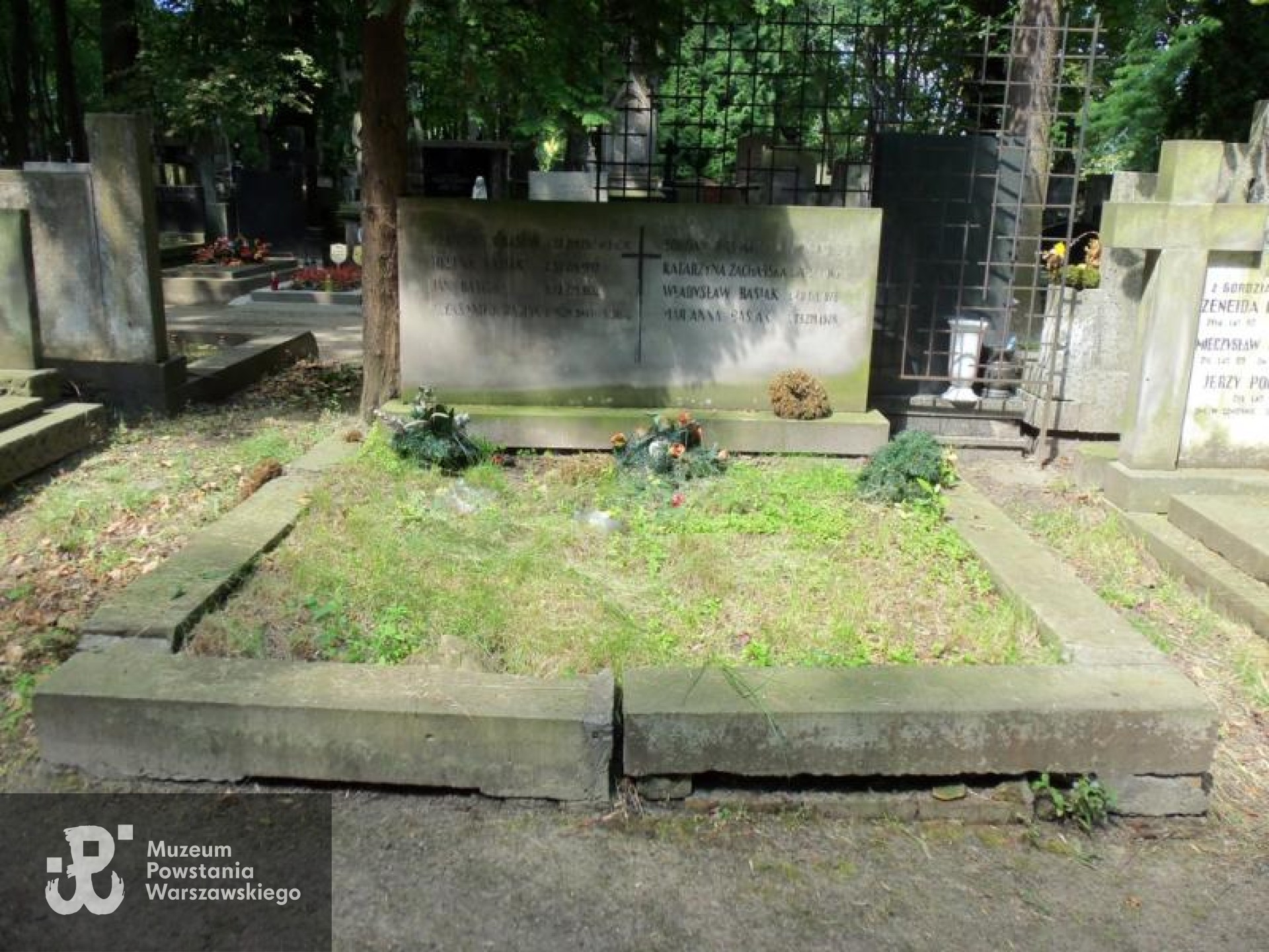 Źródło: https://cmentarze.um.warszawa.pl/pomnik.aspx?pom_id=17281 [dostęp: 14.05.2025].