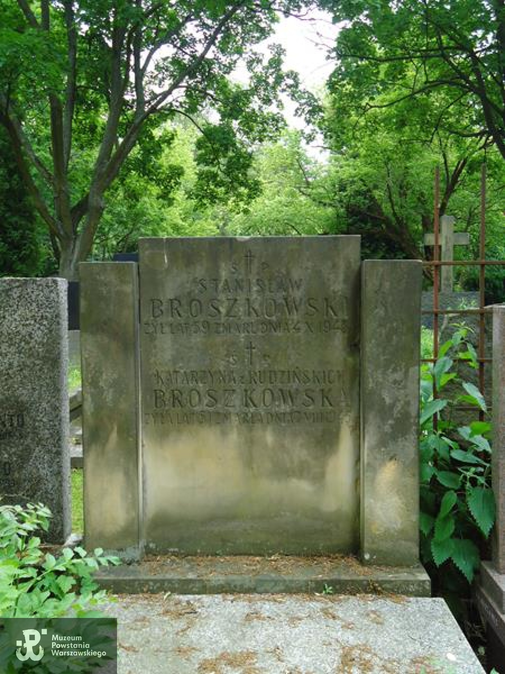 Źródło: https://cmentarze.um.warszawa.pl/pomnik.aspx?pom_id=43618 [dostęp: 09.06.2025].