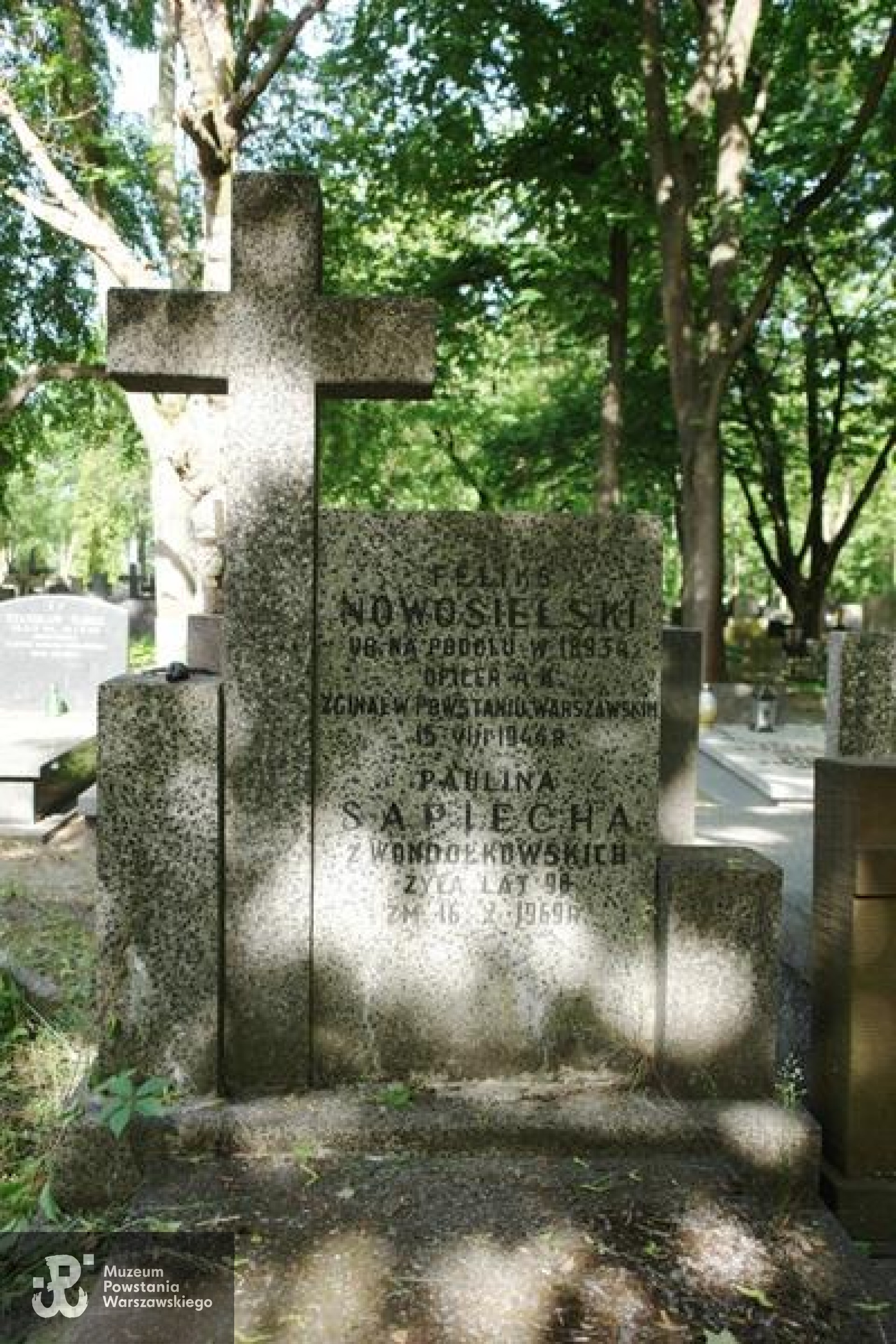 Źródło: https://cmentarze.um.warszawa.pl/pomnik.aspx?pom_id=36031 [dostęp: 10.04.2025].