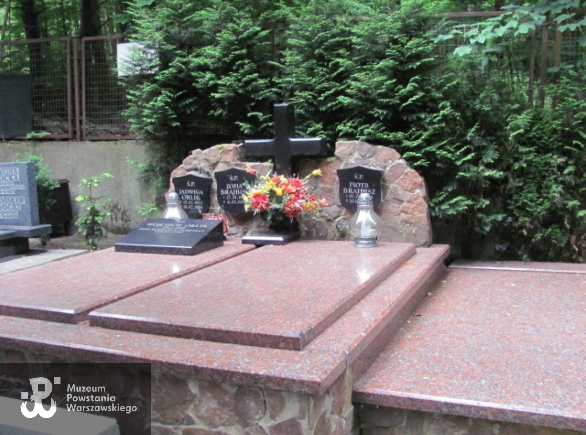 Źródło: https://sopotparafialny.grobonet.com/grobonet/start.php?id=detale&idg=10091 [dostęp: 06.06.2025].