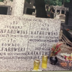 Źródło: https://pl.findagrave.com/memorial/249450026/edward-kafarowski#view-photo=266992105 [dostęp: 29.07.2026].