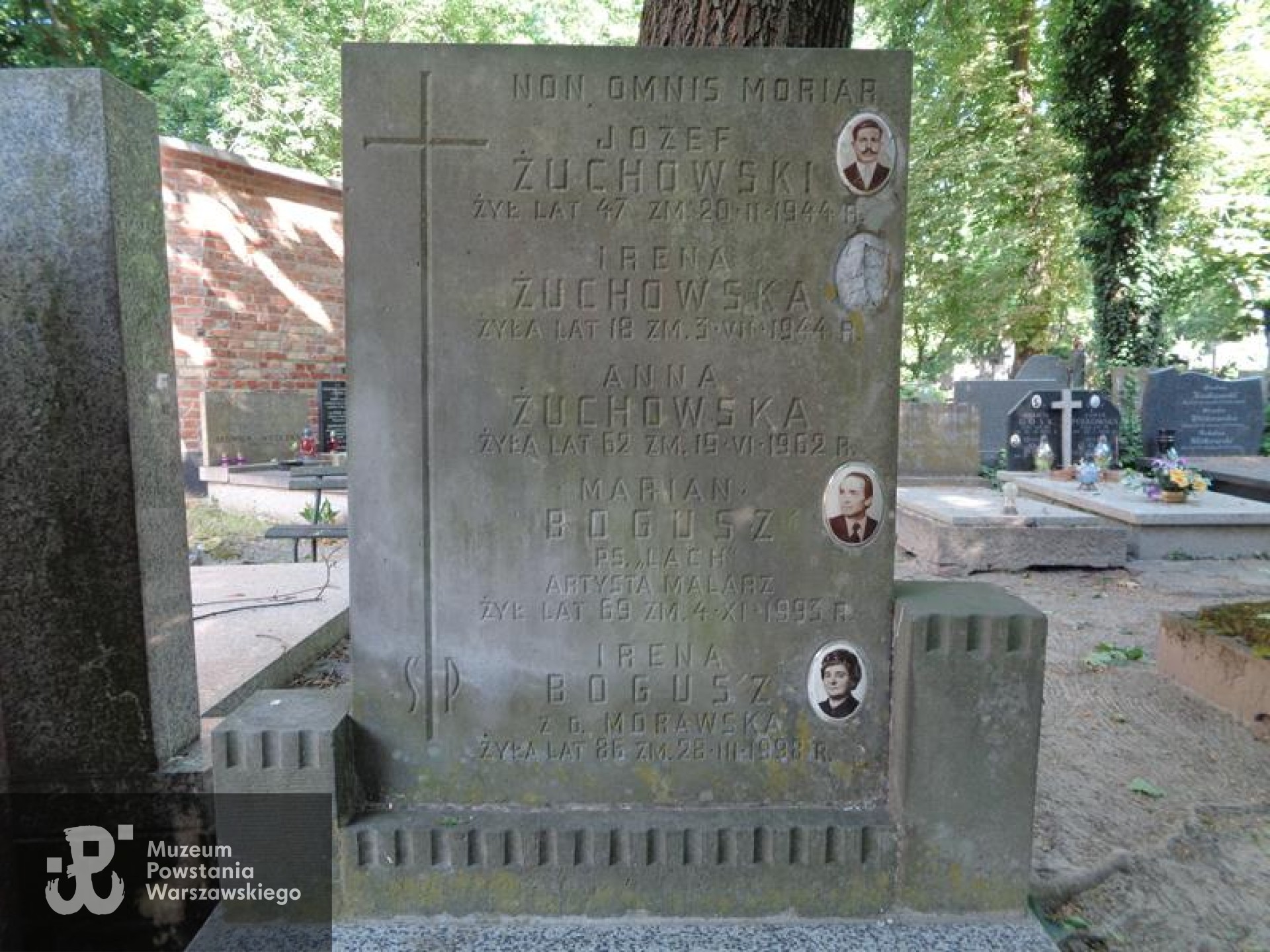 Źródło: https://cmentarze.um.warszawa.pl/pomnik.aspx?pom_id=68404 [dostęp: 02.06.2025].