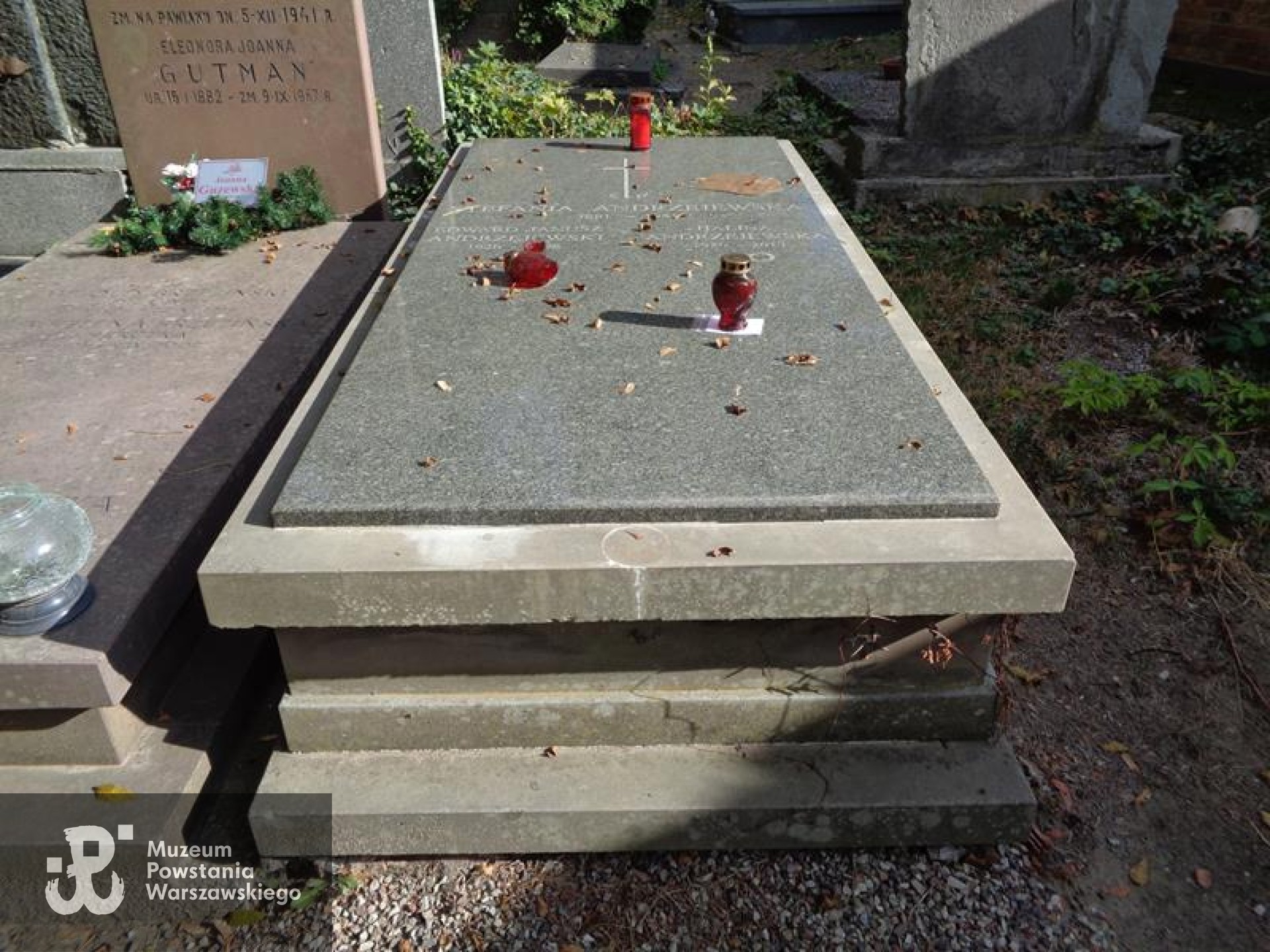 Źródło: https://cmentarze.um.warszawa.pl/pomnik.aspx?pom_id=67763 [dostęp: 15.04.2025].