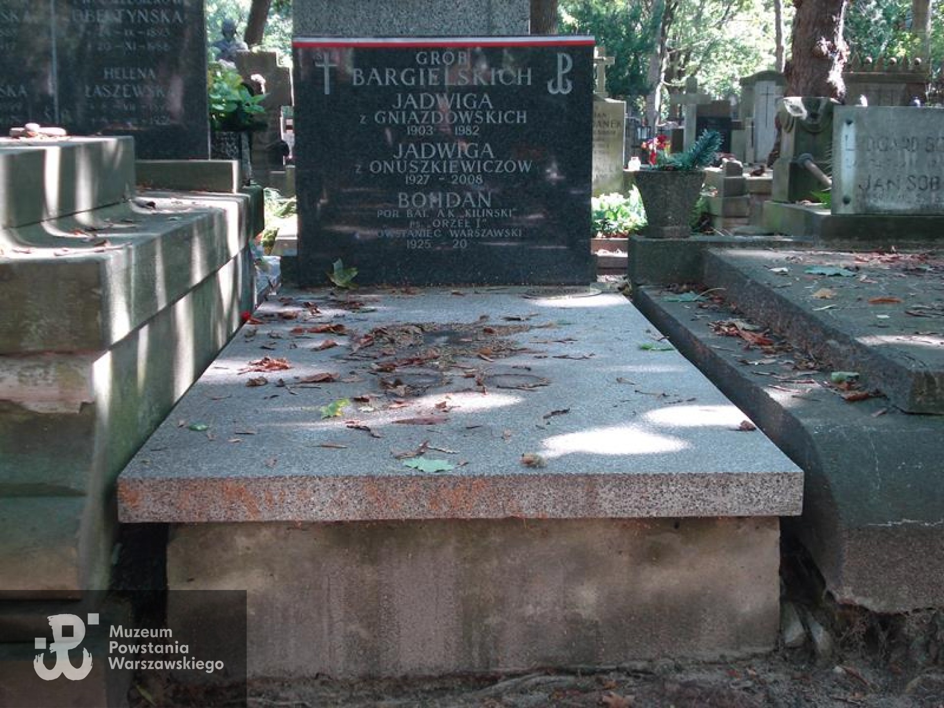 Źródło: https://cmentarze.um.warszawa.pl/pomnik.aspx?pom_id=41967 [dostęp: 13.05.2025].