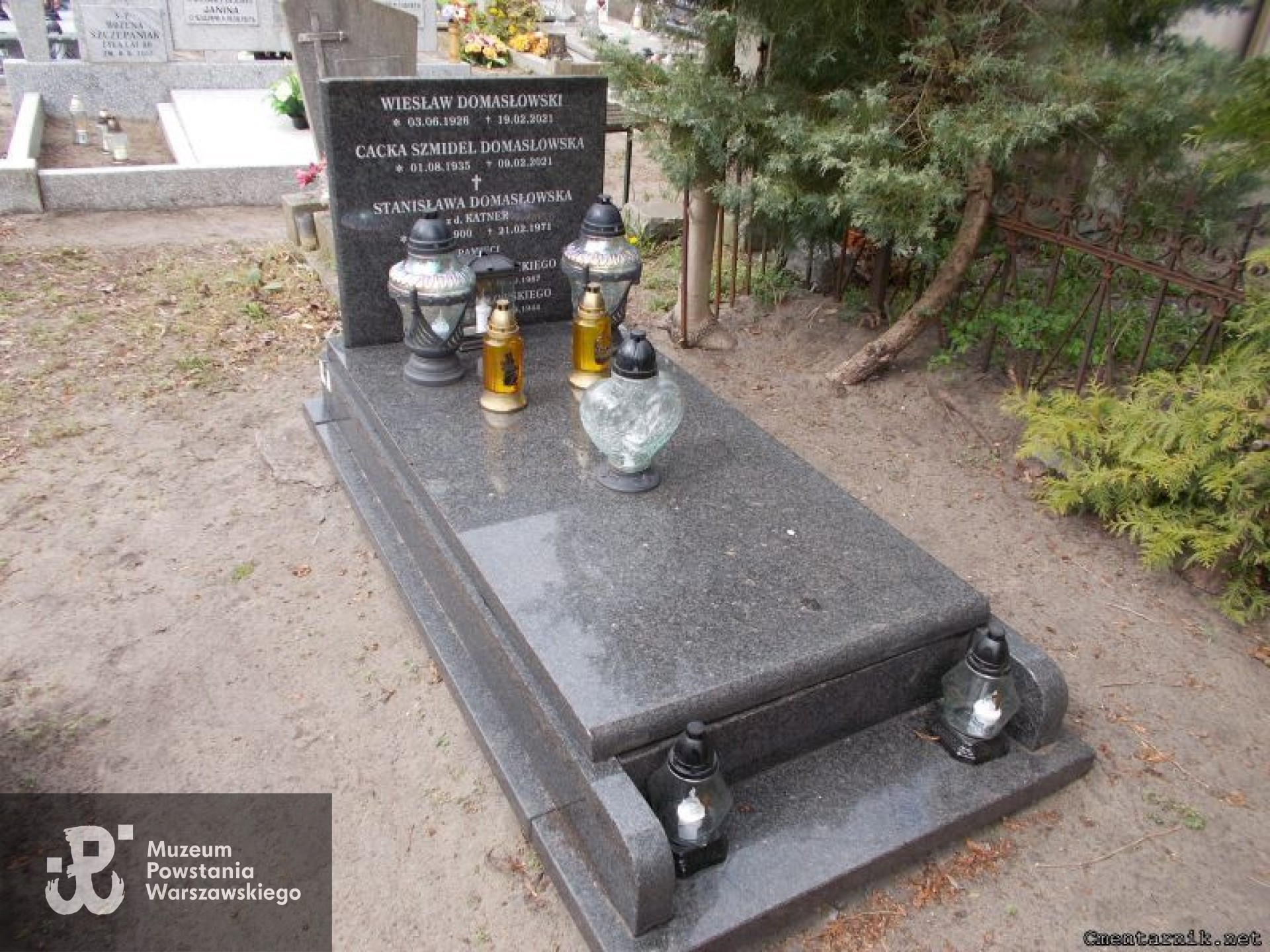 https://cmentarnik.net/torun-wnmp-galczynskiego/L/2/20 [dostęp: 7.08.2026].