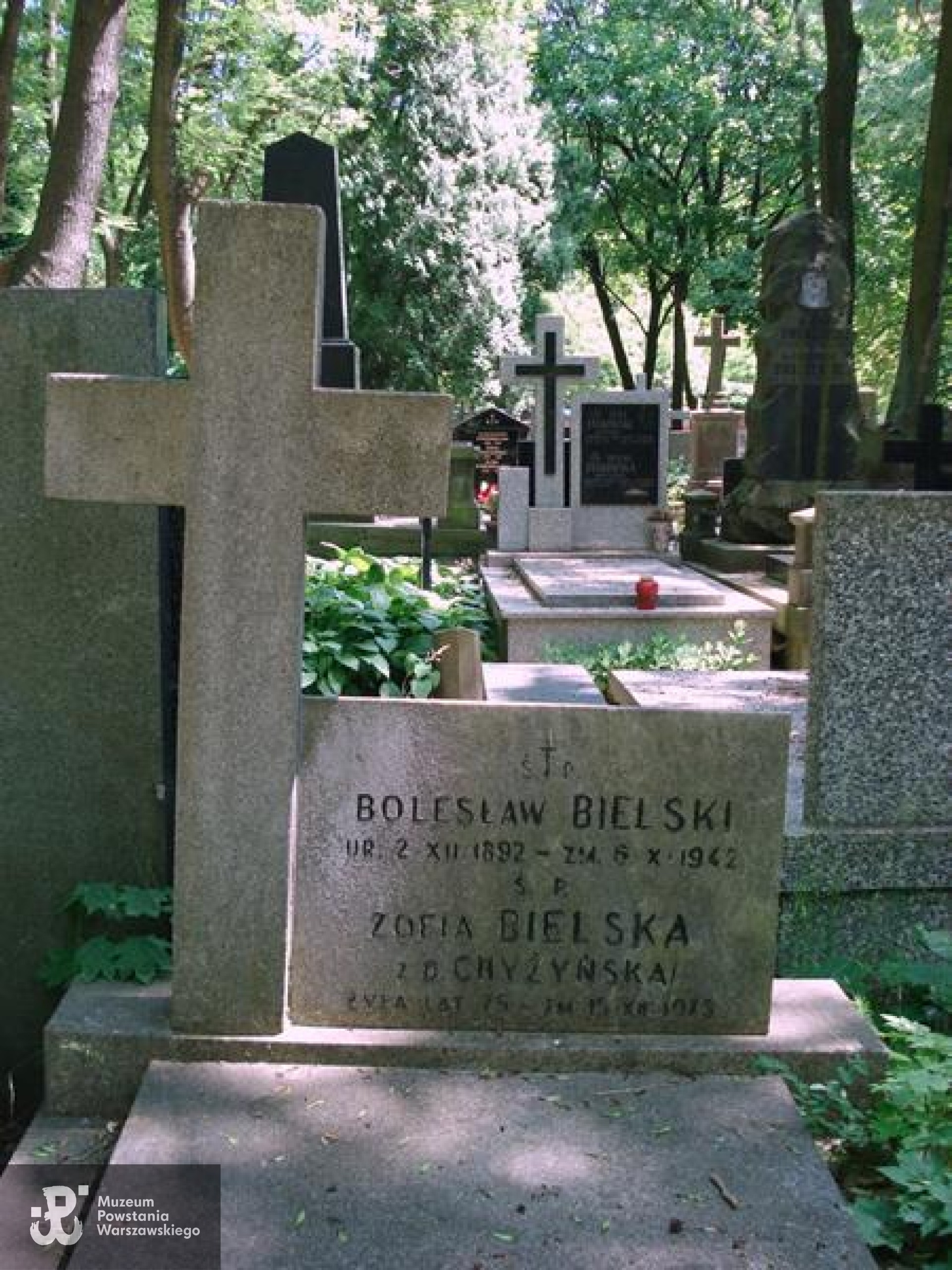 Źródło: https://cmentarze.um.warszawa.pl/pomnik.aspx?pom_id=34385 [dostęp: 22.05.2025].