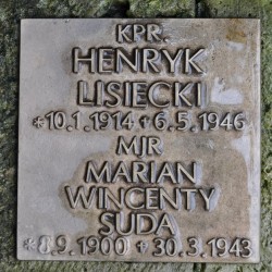 Źródło: https://www.polskiegroby.pl/osoba.php?jez=pl&osobaok=9101&cmentarzok=440&landok=2&miejsceok=596 [dostęp: 10.09.2025].