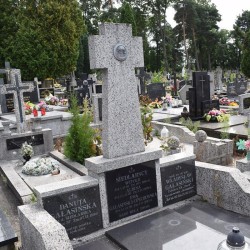 Źródło: http://mogily.pl/bialystok/Ga%C5%82asi%C5%84skiW%C5%82adys%C5%82aw_1698150 [dostęp: 20.03.2026].