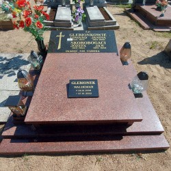Źródło: https://pl.findagrave.com/memorial/275923760/edward-glebionek [dostęp: 18.03.2026].