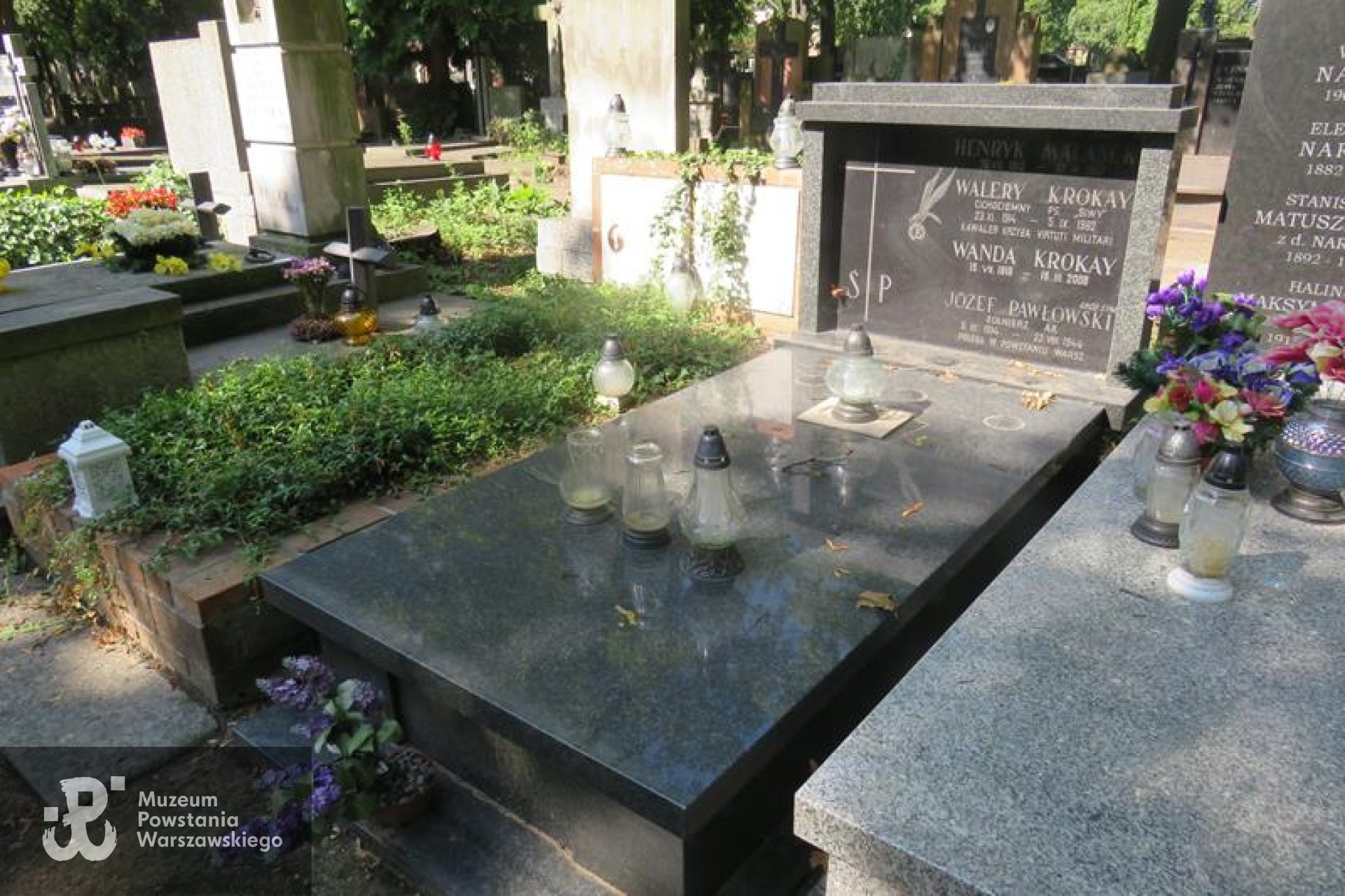 Źródło: https://cmentarze.um.warszawa.pl/pomnik.aspx?pom_id=51925 [dostęp: 10.04.2025].